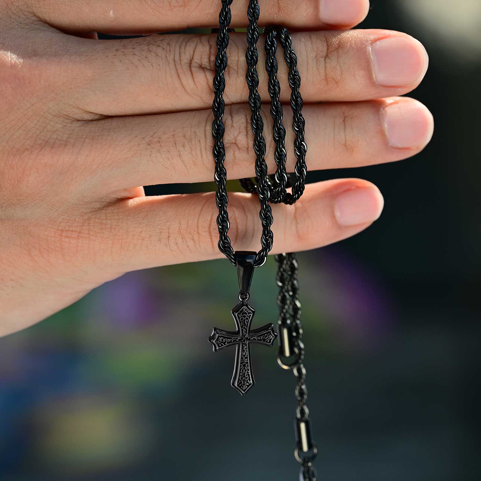 Vnox 남자 크로스 목걸이 스테인레스 스틸 골드 블랙 - Men Accessories Neck Chain 리뷰 및 가격